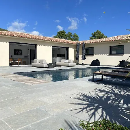 فيلة De 4 Chambres Avec Piscine Privee Jardin Clos Et Wifi A A 5 Km De La Plage