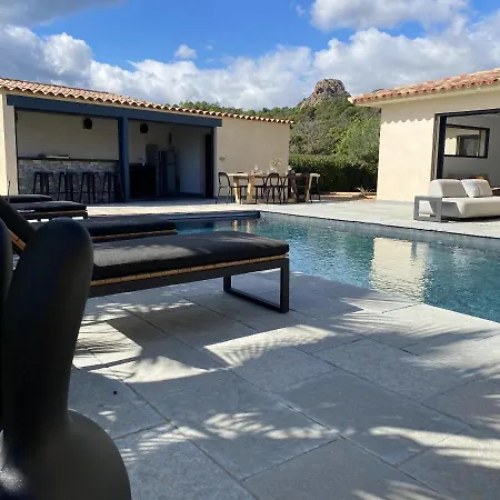 De 4 Chambres Avec Piscine Privee Jardin Clos Et Wifi A A 5 Km De La Plage ليسي